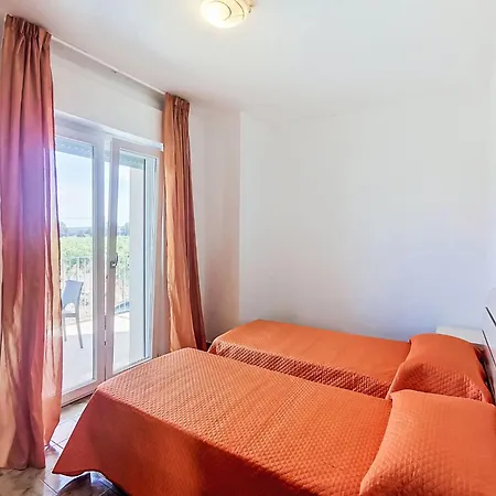شقة Casa Di Nana 1 By Interhome كاسالبوردينو